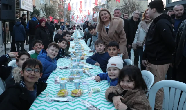 İzmit'te gönül sofrası Alikahya'da kuruldu