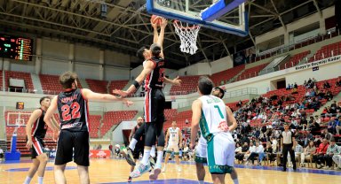 Karatay Belediyespor A Takımı play-offlarda