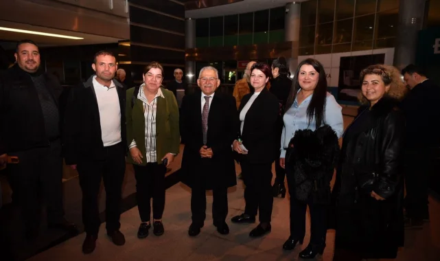 Memduh Büyükkılıç iftar sofrasında esnafla buluştu