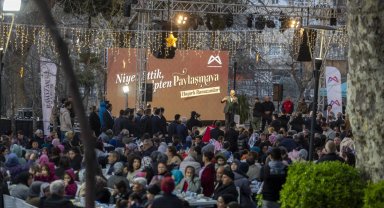 Mersin Mut'ta iftar sofrasında halk bir araya geldi