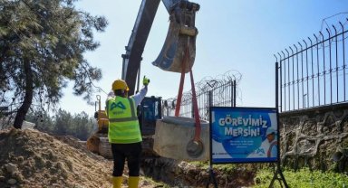 Mersin'de MESKİ atık su altyapısı çalışmalarını sürdürüyor