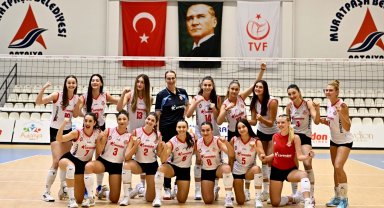 Muratpaşalı Sultanlar çıkışını sürdürüyor