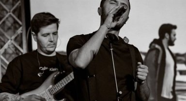 New Jersey'de Türk şarkıcı gözaltına alındı