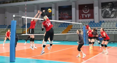 Nilüfer Belediyespor'u play-off heyecanı sardı