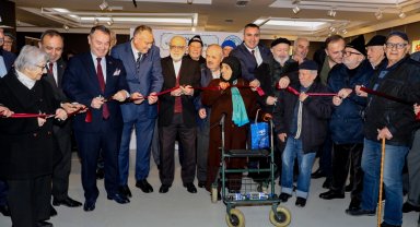Olgun gençler, Yaşlılara Saygı Haftası'nda hünerlerini sergiledi