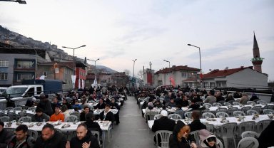 Ramazan'ın manevi iklimi Osmangazi'de yaşanıyor