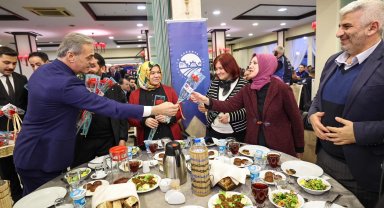 Sakarya'da Büyükşehir aile iftarında bir araya geldi
