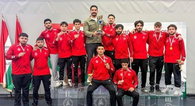 Sakarya'nın milli sporcularından Macaristan'da çifte madalya