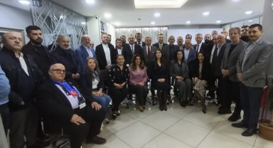 Uluslararası Esnaf Birliği'nde kurucu genel başkan güven tazeledi