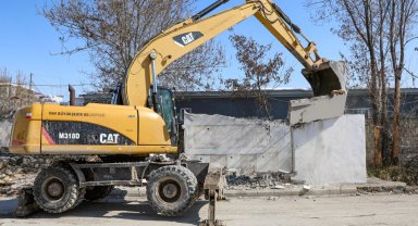 Van'da kaçak yapılara geçit yok