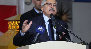 Yayman: Haddini bil Özgür Özel!