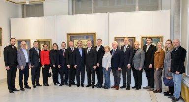 'Zer-i Nab' tezhip sergisi Bursa'da ziyarete açıldı