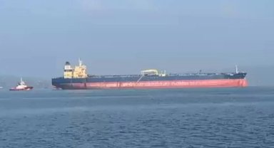 1915 Çanakkale Köprüsü önlerinde arızalanan tanker güvenli bölgeye çekildi