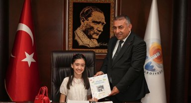 Adana Büyükşehir'e küçük başkan!