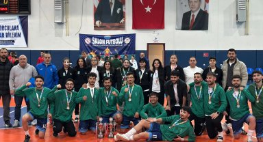 AİÇÜ Futsal Takımları ÜNİLİG'de Türkiye ikincisi