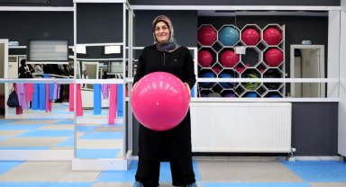 Anne Şehir Merkezi'nde hayatı değişti... 96 kilodan 70 kiloya