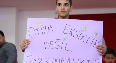 Antalya'da otizm farkındalığı için anlamlı etkinlik