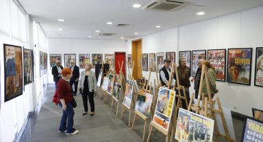 Antalyalılar Yeşilçam afişleriyle zamanda yolculuğa çıkıyor