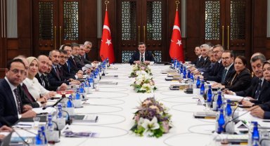 Bağımlılıkla mücadele için Külliye'de kritik toplantı