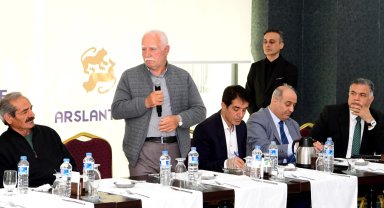 Başkan Sami Er, Malatya'daki muhtarlarla buluştu