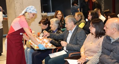 Bursa Nilüfer'de müzik, yemek ve göç hikayeleri harmanlandı