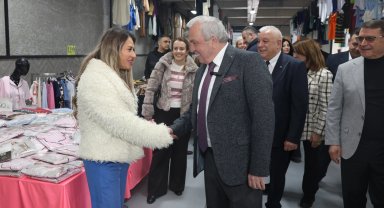 Bursa Nilüfer'in 8'inci giyim pazarı Balat'ta açıldı