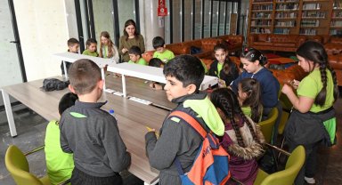 Bursa Osmangazi'de "İyileştiren Kalpler" çocukların yüreğine dokundu