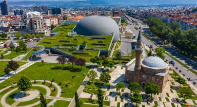 Bursa Osmangazi'de tarihi müzede günlük ziyaretçi sayısı 9 bini aştı