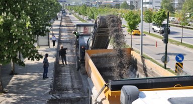 Bursa'da terminal yolu yenileniyor