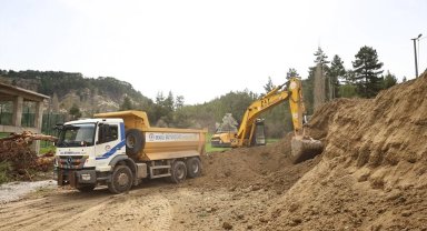 Denizli'de yol yatırımları hız kesmeden devam ediyor