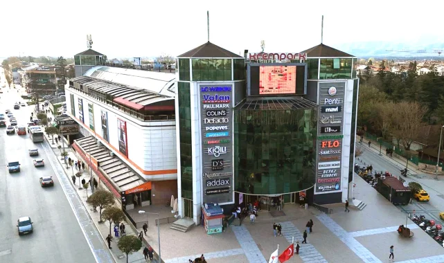 Düzce'de Krempark AVM'ye mühür!