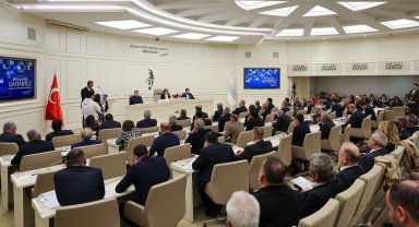 Gaziantep'ten Bakan Tekin'e 'fahri hemşehrilik' kararı