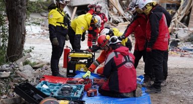 İstanbul Beylikdüzü'nde gerçeği aratmayan tatbikat