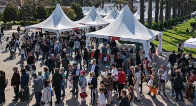 İZKİTAP'ta hafta sonu edebiyatla dolu geçti