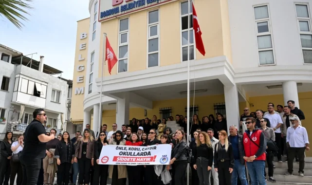 İzmir Bornova'dan okullarda şiddete karşı tek ses!
