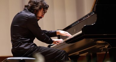 İzmir'de genç virtüöz Barok Müzik Festivali'nde ağırlandı