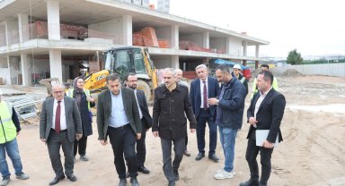 Kocaeli'de Başkan Çiftçi'den spor lisesine yakın takip