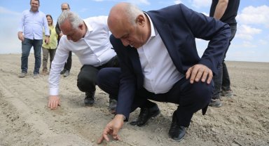 Konya'da PANKOBİRLİK pancar ekimine başladı