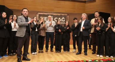 Mektep Melikgazi öğrencilerinden tiyatro gösterisi