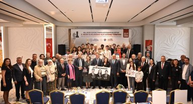 Mesir Satranç Turnuvası'nda ödüller verildi