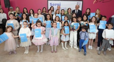 "Renklerin Çocuk Hali" sergisi açıldı