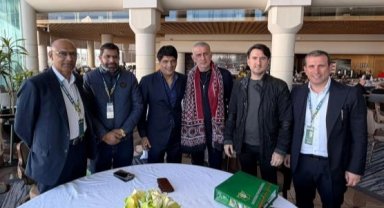 TFF Başkanı Hacıosmanoğlu ve Pakistanlı mevkidaşıyla bir araya geldi