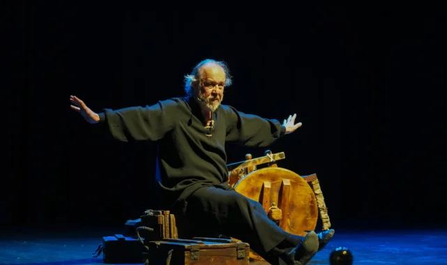 Trabzon'da 'Kuvayımilliye Destanı' sahneye taşındı