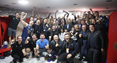 Türkiye Basketbol Ligi'nde şampiyon Çayırova Belediyesi!