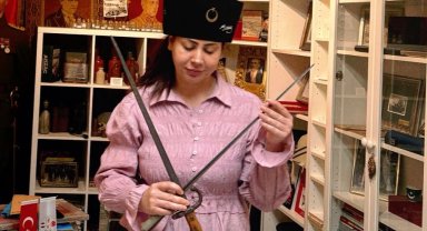 Yazar Özlem Ok'tan Rotterdam'daki Çanakkale Müzesi'ne ziyaret