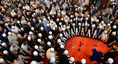 600 yıllık unutulmayan gelenek Erguvan Bayramı
