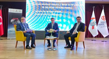 AİHL Öğrenci Sempozyumu Bursa'da başladı
