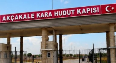 Akçakale Sınır Kapısı'nda pasaportlu geçişler 12 yıl sonra yeniden başlıyor