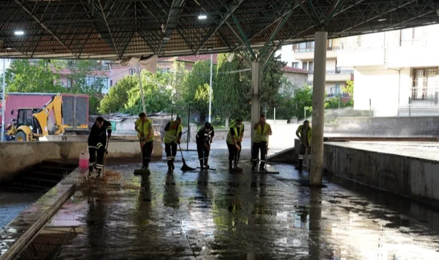 Ankara Keçiören'de kurban kesim alanları temizlendi