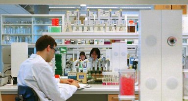 AstraZeneca ve OMP, 2026 Gartner Tedarik Zinciri Sempozyumu/Xpo™'da karar odaklı değişim hızını anlatacak